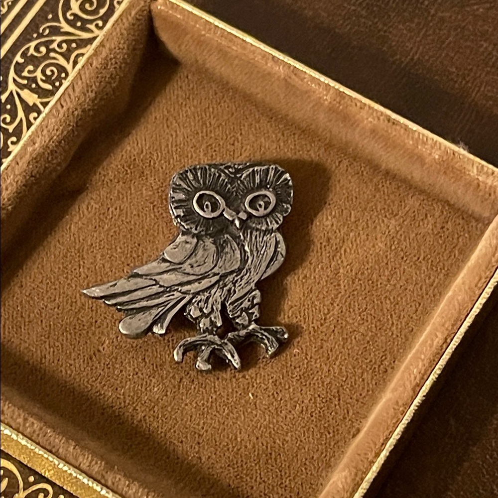 🍄Vintage Metzke Pewter Owl Brooch
